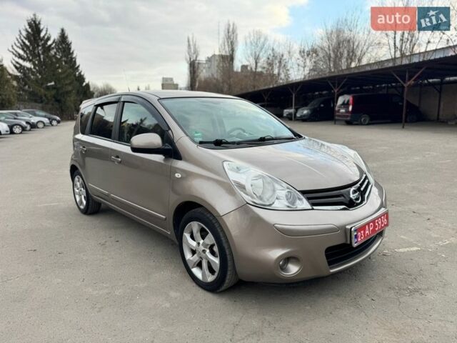 Коричневый Ниссан Ноут, объемом двигателя 1.6 л и пробегом 252 тыс. км за 7300 $, фото 1 на Automoto.ua