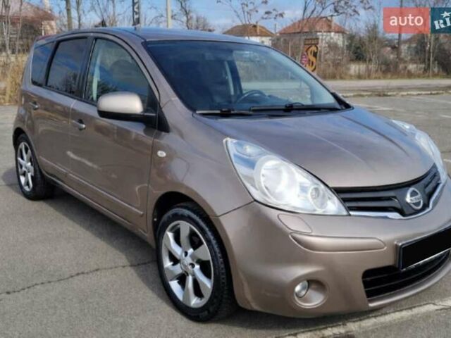 Коричневый Ниссан Ноут, объемом двигателя 1.6 л и пробегом 163 тыс. км за 9000 $, фото 1 на Automoto.ua