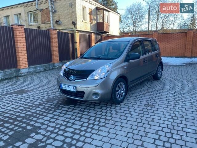 Коричневый Ниссан Ноут, объемом двигателя 1.4 л и пробегом 195 тыс. км за 5699 $, фото 1 на Automoto.ua