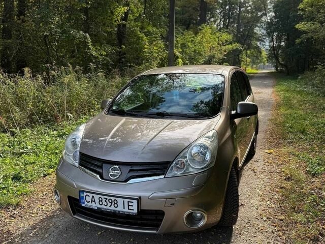 Коричневий Ніссан Ноут, об'ємом двигуна 1.6 л та пробігом 174 тис. км за 7800 $, фото 1 на Automoto.ua