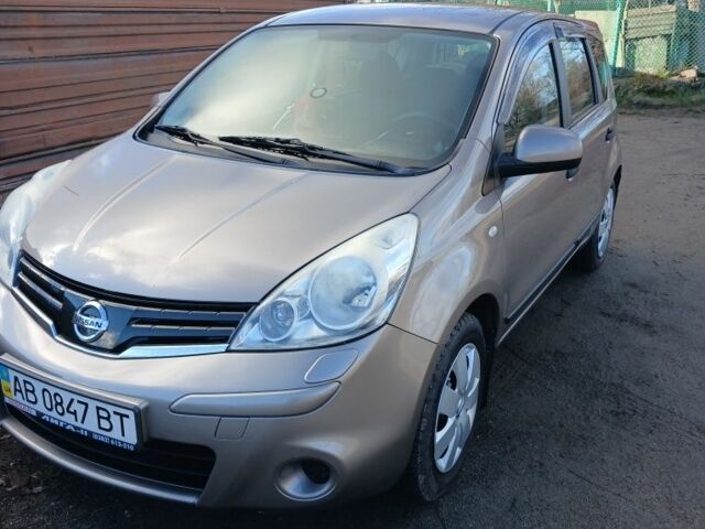 Коричневый Ниссан Ноут, объемом двигателя 1.4 л и пробегом 160 тыс. км за 7400 $, фото 1 на Automoto.ua