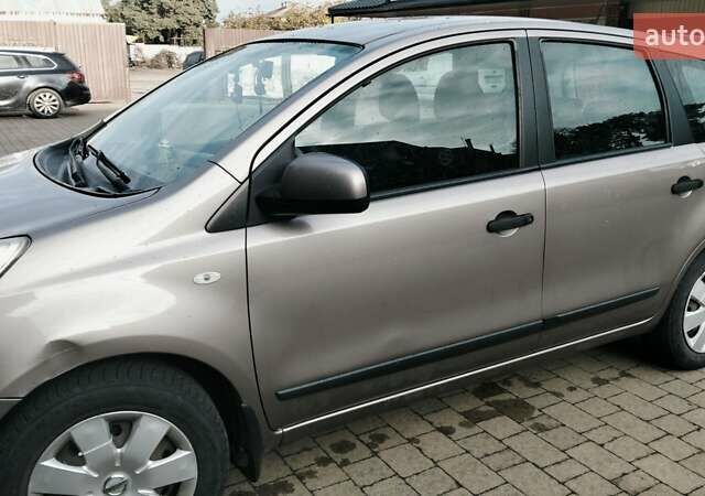 Коричневий Ніссан Ноут, об'ємом двигуна 1.39 л та пробігом 117 тис. км за 7500 $, фото 1 на Automoto.ua