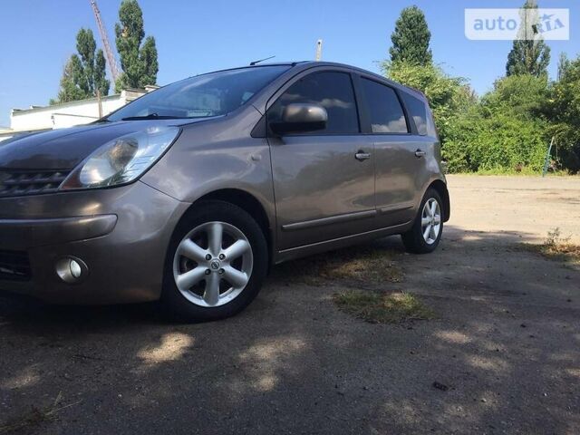 Коричневий Ніссан Ноут, об'ємом двигуна 1.6 л та пробігом 2 тис. км за 6000 $, фото 1 на Automoto.ua