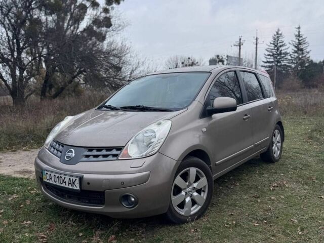 Коричневий Ніссан Ноут, об'ємом двигуна 1.6 л та пробігом 154 тис. км за 6500 $, фото 1 на Automoto.ua