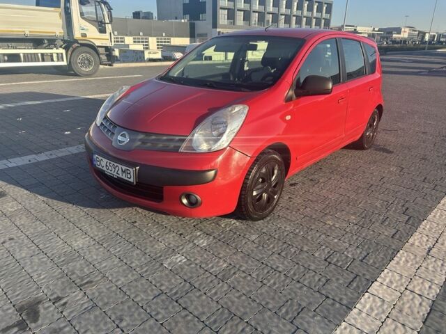 Червоний Ніссан Ноут, об'ємом двигуна 1.4 л та пробігом 307 тис. км за 4500 $, фото 1 на Automoto.ua