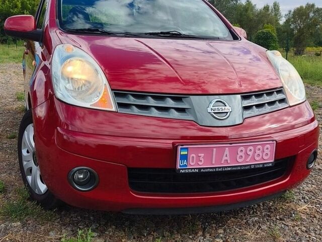 Красный Ниссан Ноут, объемом двигателя 1.4 л и пробегом 221 тыс. км за 5250 $, фото 1 на Automoto.ua