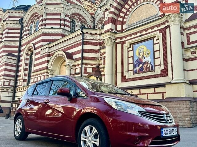 Красный Ниссан Ноут, объемом двигателя 1.2 л и пробегом 85 тыс. км за 9300 $, фото 1 на Automoto.ua