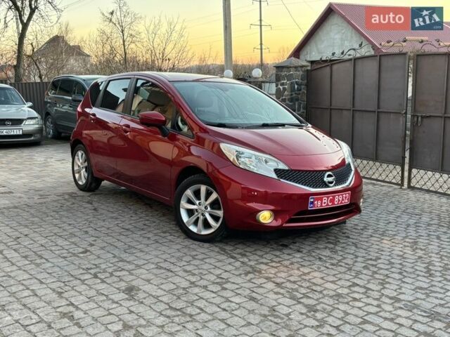 Красный Ниссан Ноут, объемом двигателя 1.5 л и пробегом 142 тыс. км за 8999 $, фото 1 на Automoto.ua