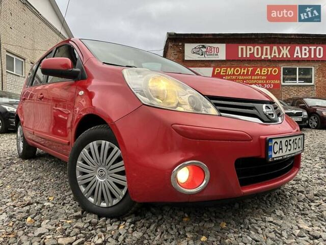 Красный Ниссан Ноут, объемом двигателя 1.5 л и пробегом 280 тыс. км за 5950 $, фото 1 на Automoto.ua