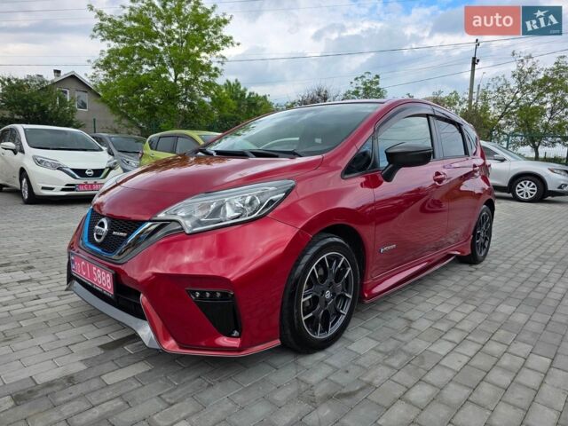 Красный Ниссан Ноут, объемом двигателя 1.2 л и пробегом 50 тыс. км за 12900 $, фото 1 на Automoto.ua