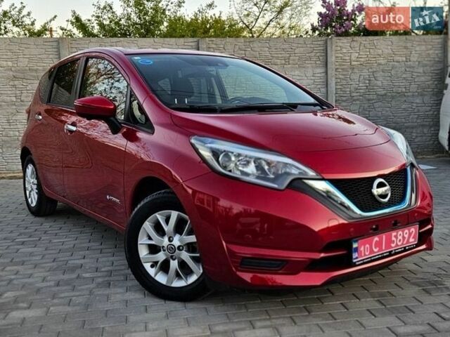 Красный Ниссан Ноут, объемом двигателя 1.2 л и пробегом 41 тыс. км за 11900 $, фото 1 на Automoto.ua