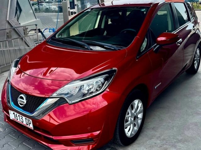 Червоний Ніссан Ноут, об'ємом двигуна 1.2 л та пробігом 55 тис. км за 11800 $, фото 1 на Automoto.ua