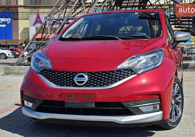 Красный Ниссан Ноут, объемом двигателя 1.2 л и пробегом 78 тыс. км за 13500 $, фото 1 на Automoto.ua