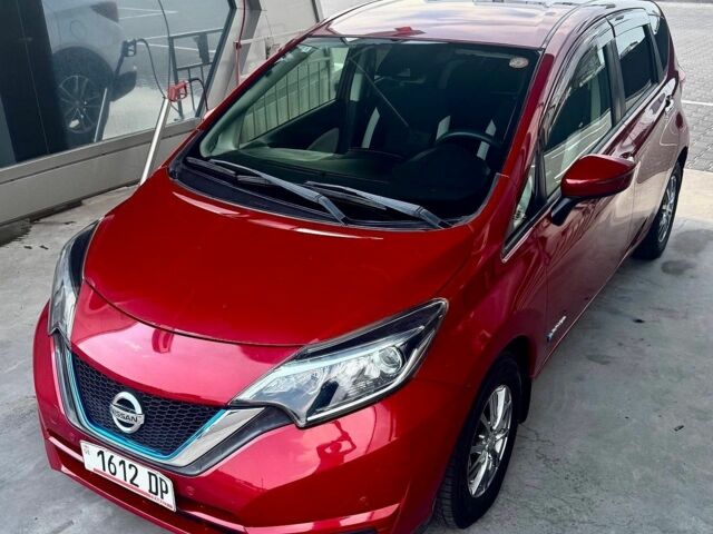 Красный Ниссан Ноут, объемом двигателя 1.2 л и пробегом 57 тыс. км за 11300 $, фото 1 на Automoto.ua