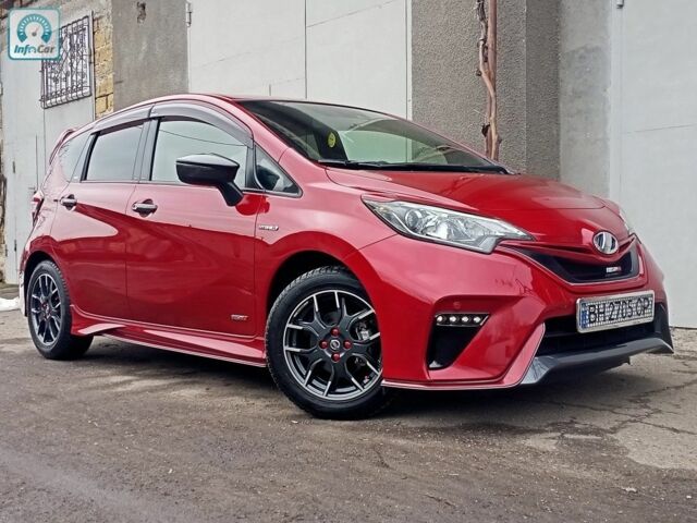 Красный Ниссан Ноут, объемом двигателя 1.5 л и пробегом 80 тыс. км за 12500 $, фото 1 на Automoto.ua