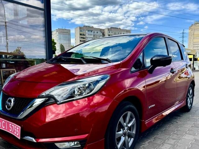 Червоний Ніссан Ноут, об'ємом двигуна 1.2 л та пробігом 77 тис. км за 12500 $, фото 1 на Automoto.ua