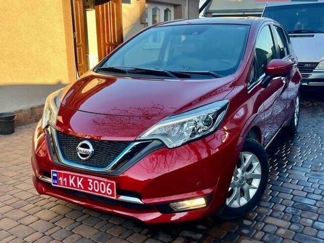 Красный Ниссан Ноут, объемом двигателя 1.2 л и пробегом 30 тыс. км за 11800 $, фото 1 на Automoto.ua
