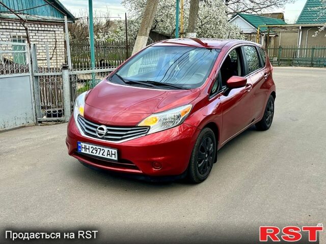 Красный Ниссан Ноут, объемом двигателя 1.6 л и пробегом 125 тыс. км за 6950 $, фото 1 на Automoto.ua