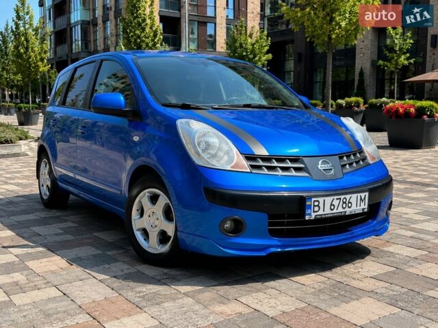 Ниссан Ноут, объемом двигателя 1.6 л и пробегом 159 тыс. км за 5300 $, фото 1 на Automoto.ua