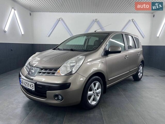 Ниссан Ноут, объемом двигателя 1.6 л и пробегом 91 тыс. км за 6850 $, фото 1 на Automoto.ua