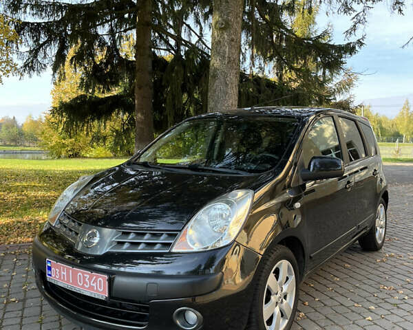 Ниссан Ноут, объемом двигателя 1.6 л и пробегом 216 тыс. км за 4550 $, фото 1 на Automoto.ua