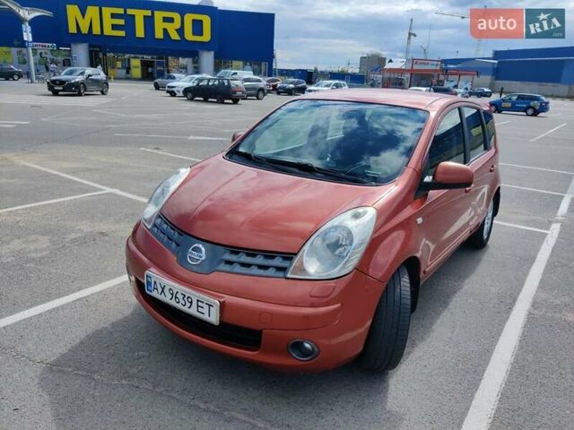 Ниссан Ноут, объемом двигателя 1.6 л и пробегом 247 тыс. км за 4900 $, фото 1 на Automoto.ua