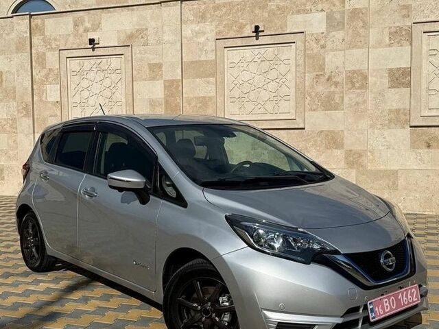 Ниссан Ноут, объемом двигателя 0 л и пробегом 88 тыс. км за 10500 $, фото 1 на Automoto.ua