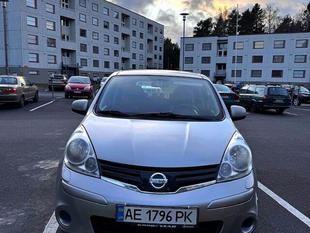 Ниссан Ноут, объемом двигателя 1.4 л и пробегом 278 тыс. км за 5600 $, фото 1 на Automoto.ua