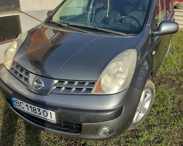 Сірий Ніссан Ноут, об'ємом двигуна 1.46 л та пробігом 246 тис. км за 5350 $, фото 1 на Automoto.ua