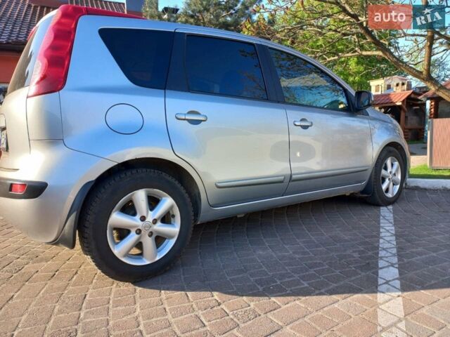 Сірий Ніссан Ноут, об'ємом двигуна 1.39 л та пробігом 189 тис. км за 5100 $, фото 1 на Automoto.ua
