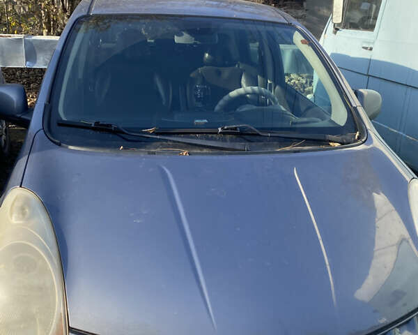 Серый Ниссан Ноут, объемом двигателя 1.6 л и пробегом 220 тыс. км за 6300 $, фото 1 на Automoto.ua