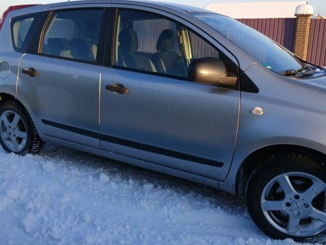 Сірий Ніссан Ноут, об'ємом двигуна 1.4 л та пробігом 230 тис. км за 4500 $, фото 1 на Automoto.ua