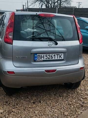 Сірий Ніссан Ноут, об'ємом двигуна 1.6 л та пробігом 18 тис. км за 4200 $, фото 1 на Automoto.ua