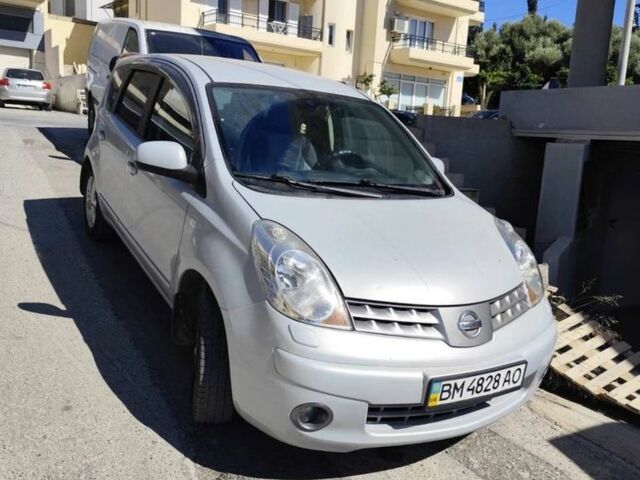 Сірий Ніссан Ноут, об'ємом двигуна 1.6 л та пробігом 198 тис. км за 5900 $, фото 1 на Automoto.ua