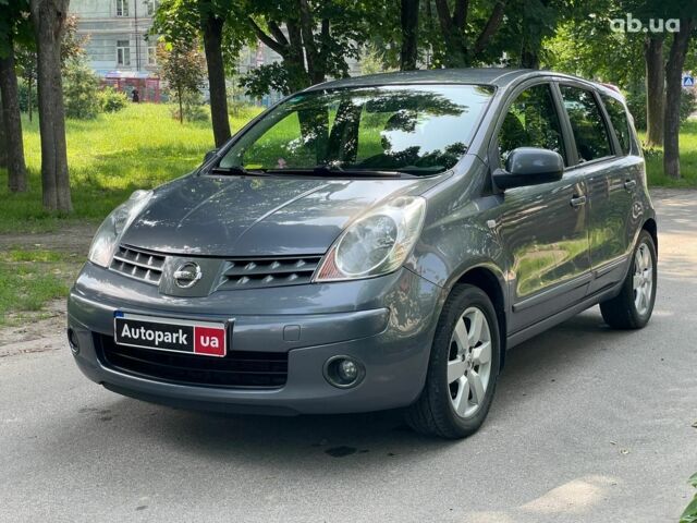 Серый Ниссан Ноут, объемом двигателя 1.4 л и пробегом 187 тыс. км за 5990 $, фото 1 на Automoto.ua