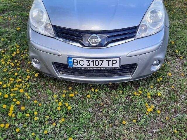 Сірий Ніссан Ноут, об'ємом двигуна 1.4 л та пробігом 189 тис. км за 5592 $, фото 1 на Automoto.ua