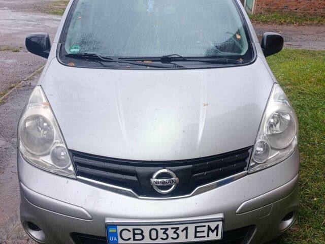 Сірий Ніссан Ноут, об'ємом двигуна 1.4 л та пробігом 250 тис. км за 5000 $, фото 1 на Automoto.ua