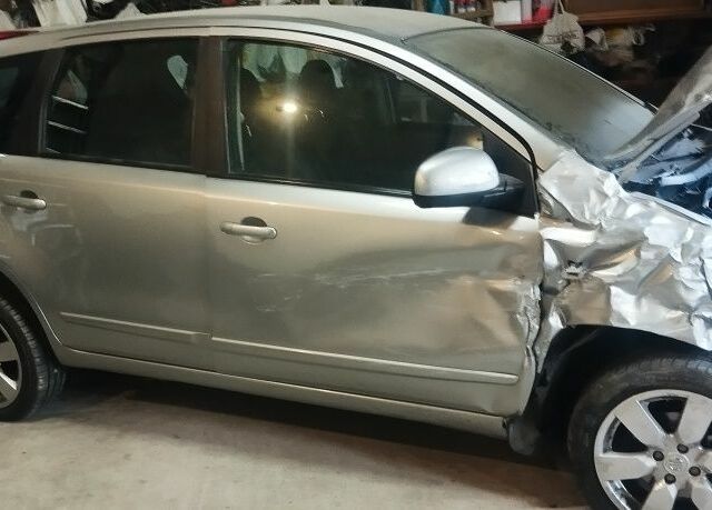 Серый Ниссан Ноут, объемом двигателя 0 л и пробегом 18 тыс. км за 3800 $, фото 1 на Automoto.ua