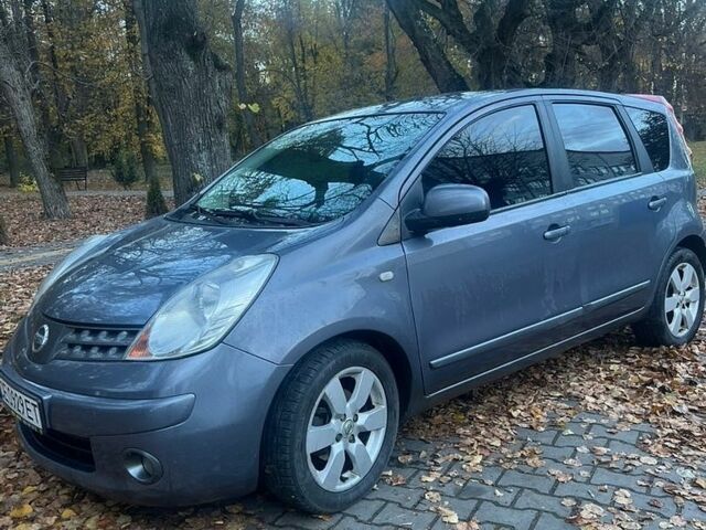 Сірий Ніссан Ноут, об'ємом двигуна 1.46 л та пробігом 295 тис. км за 5500 $, фото 1 на Automoto.ua