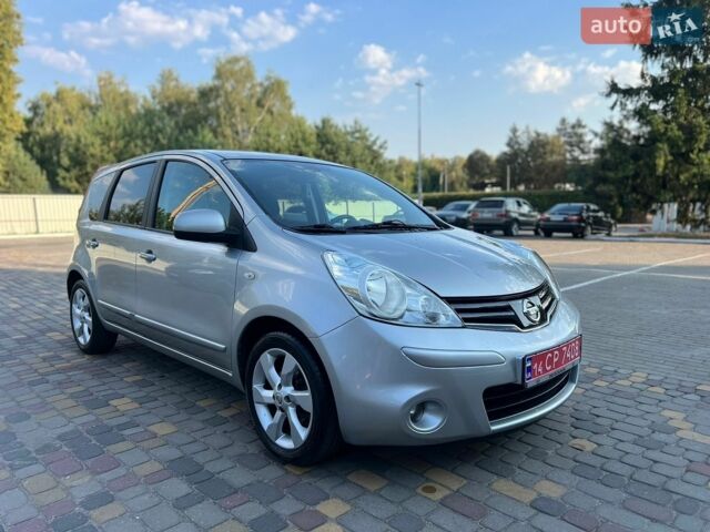 Сірий Ніссан Ноут, об'ємом двигуна 1.4 л та пробігом 179 тис. км за 6200 $, фото 1 на Automoto.ua