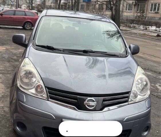 Сірий Ніссан Ноут, об'ємом двигуна 1.4 л та пробігом 78 тис. км за 7500 $, фото 1 на Automoto.ua