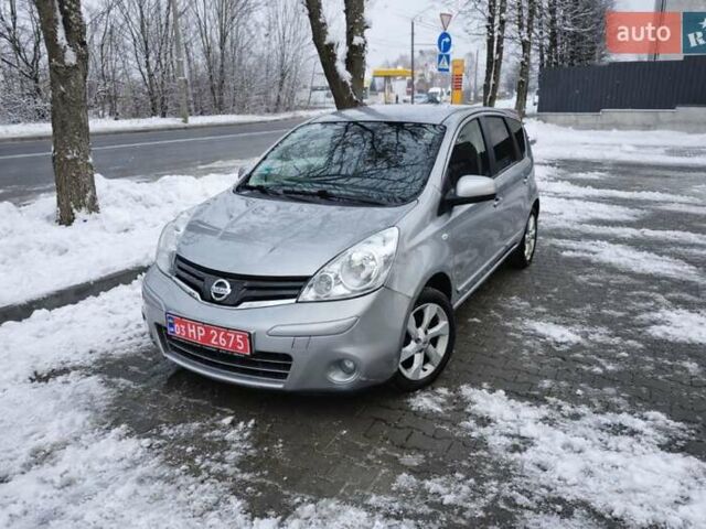 Серый Ниссан Ноут, объемом двигателя 1.4 л и пробегом 187 тыс. км за 6199 $, фото 1 на Automoto.ua