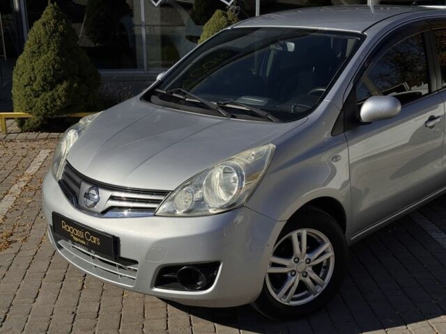 Сірий Ніссан Ноут, об'ємом двигуна 1.5 л та пробігом 50 тис. км за 7200 $, фото 1 на Automoto.ua