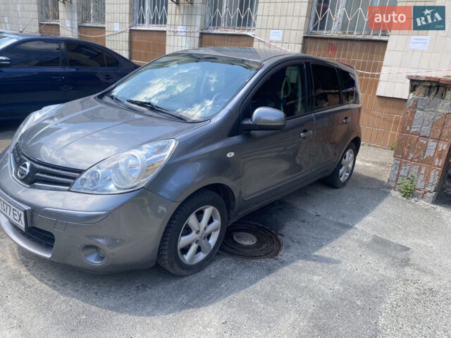 Сірий Ніссан Ноут, об'ємом двигуна 1.39 л та пробігом 284 тис. км за 6300 $, фото 1 на Automoto.ua