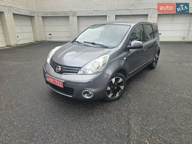 Серый Ниссан Ноут, объемом двигателя 1.5 л и пробегом 154 тыс. км за 7750 $, фото 1 на Automoto.ua