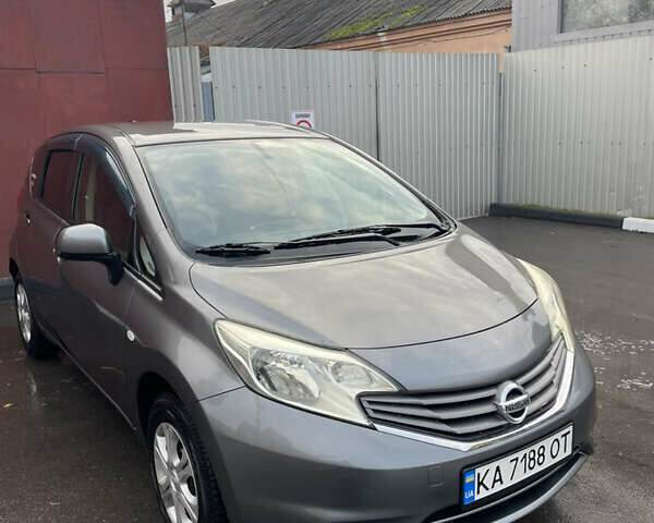 Сірий Ніссан Ноут, об'ємом двигуна 1.2 л та пробігом 99 тис. км за 7150 $, фото 1 на Automoto.ua
