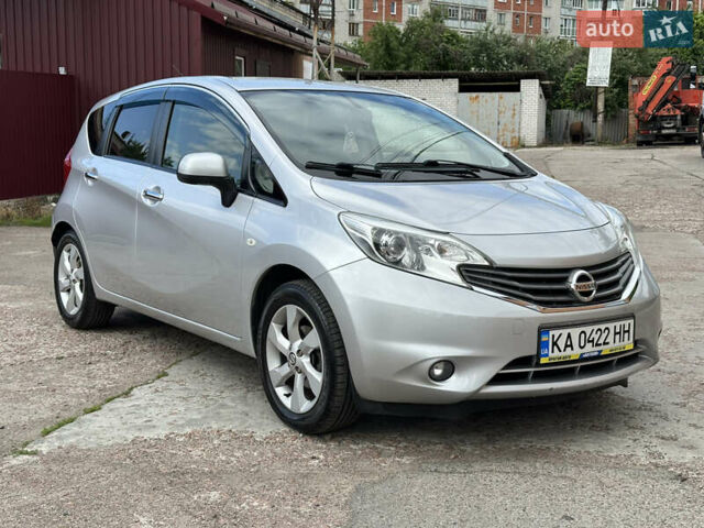 Сірий Ніссан Ноут, об'ємом двигуна 1.2 л та пробігом 96 тис. км за 7800 $, фото 1 на Automoto.ua