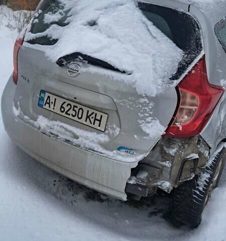 Сірий Ніссан Ноут, об'ємом двигуна 1.46 л та пробігом 240 тис. км за 2750 $, фото 1 на Automoto.ua