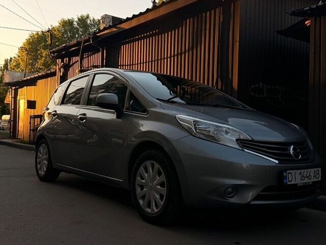 Сірий Ніссан Ноут, об'ємом двигуна 1.6 л та пробігом 252 тис. км за 8300 $, фото 1 на Automoto.ua