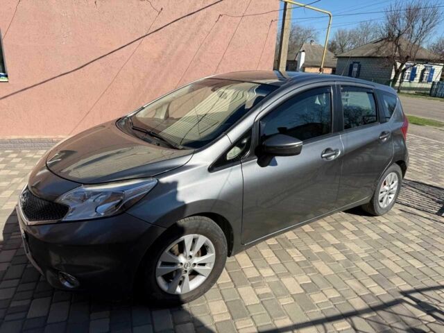 Сірий Ніссан Ноут, об'ємом двигуна 1.5 л та пробігом 156 тис. км за 7000 $, фото 1 на Automoto.ua